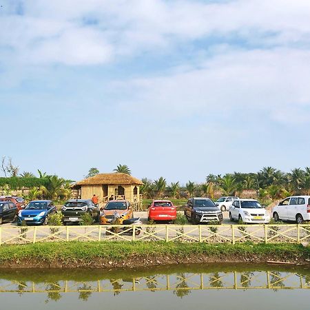 Palli Bangla Resort, Near Ruby Hospital, Anandapur Колката Екстериор снимка