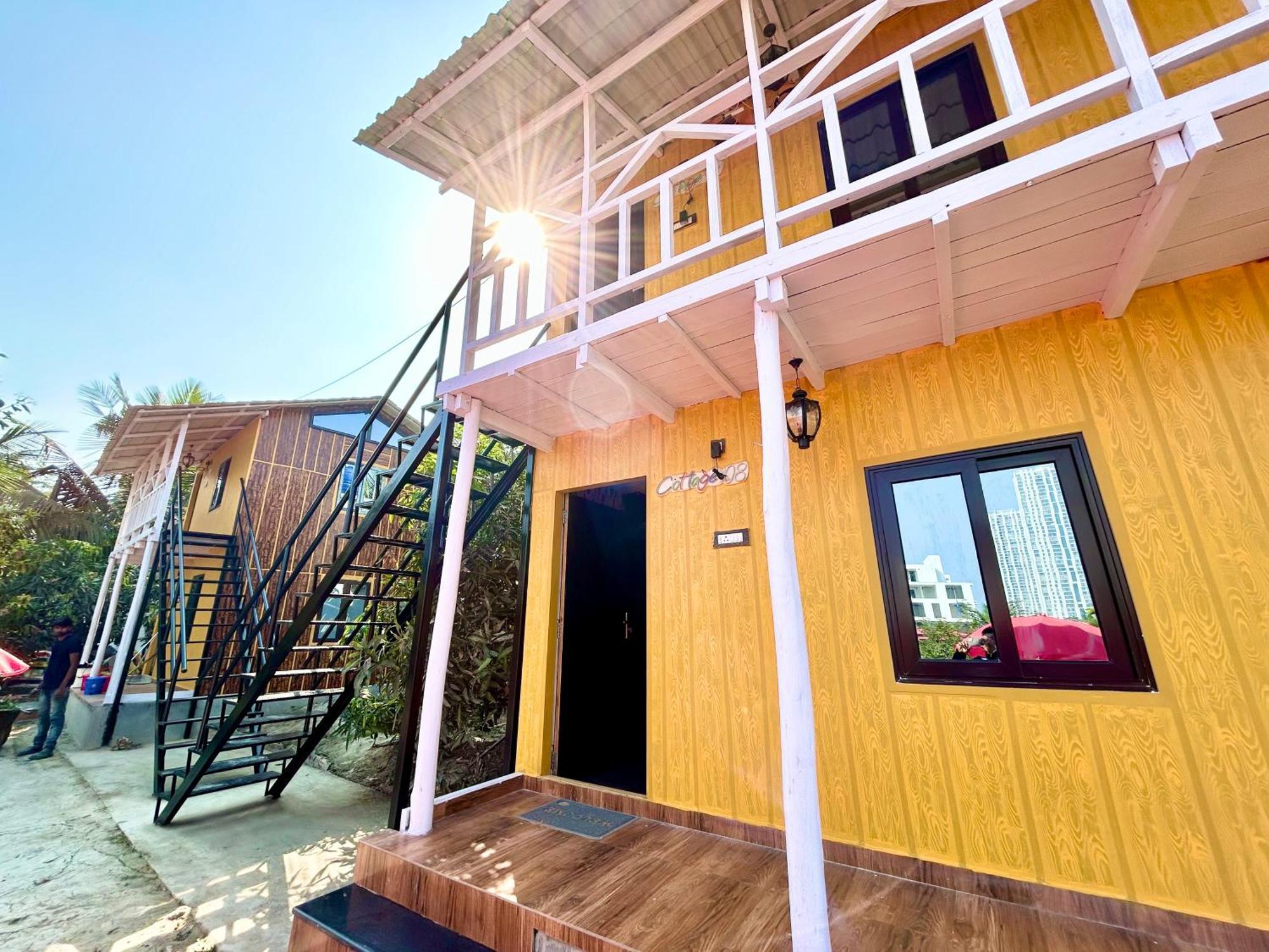 Palli Bangla Resort, Near Ruby Hospital, Anandapur Колката Екстериор снимка