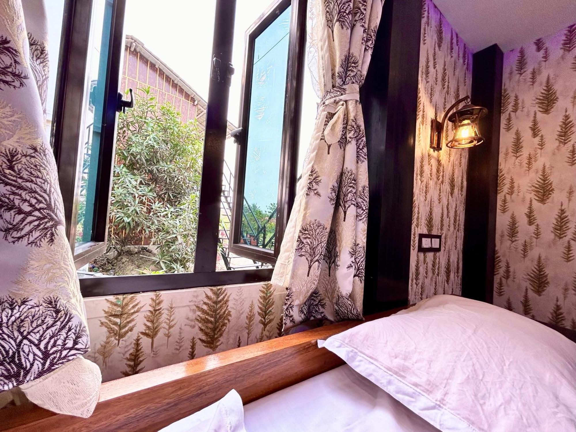 Palli Bangla Resort, Near Ruby Hospital, Anandapur Колката Екстериор снимка