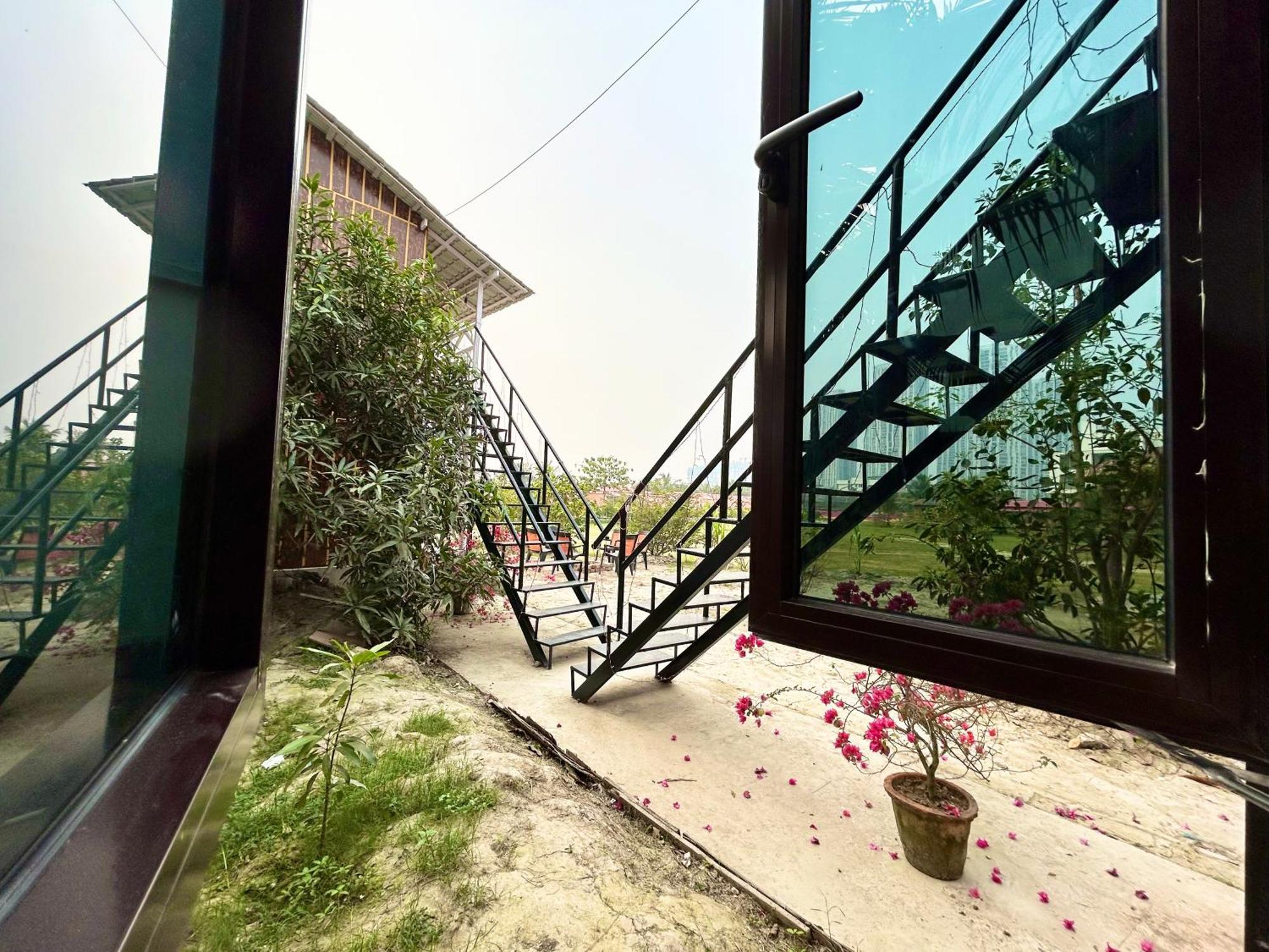 Palli Bangla Resort, Near Ruby Hospital, Anandapur Колката Екстериор снимка