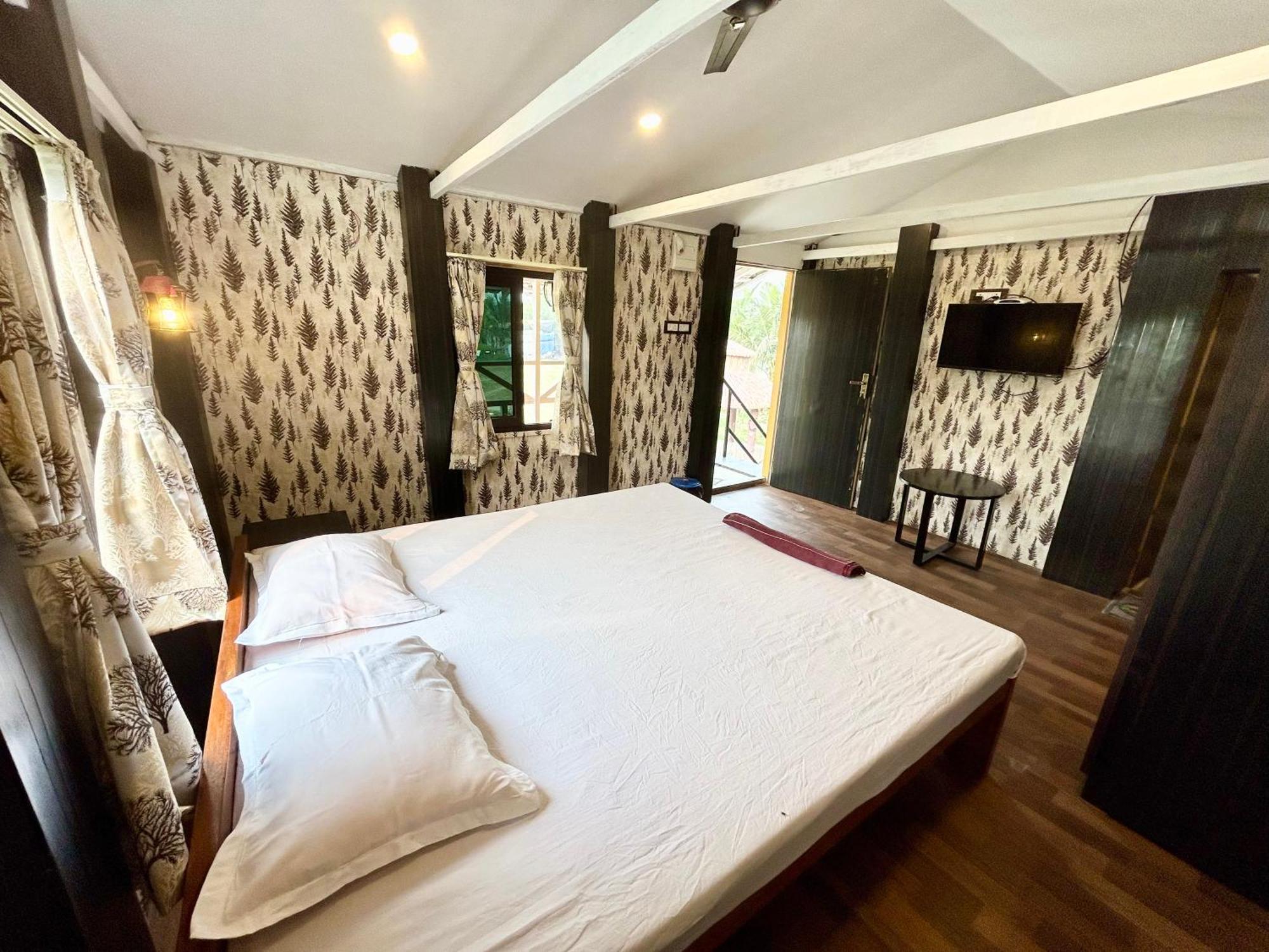 Palli Bangla Resort, Near Ruby Hospital, Anandapur Колката Екстериор снимка