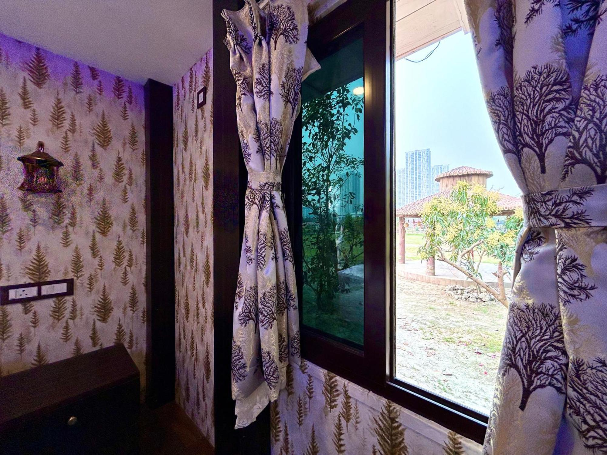 Palli Bangla Resort, Near Ruby Hospital, Anandapur Колката Екстериор снимка